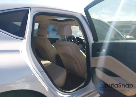 2021 Acura Tlx Technology Package z USA, uszkodzony, nr VIN 19UUB5F43MA010624